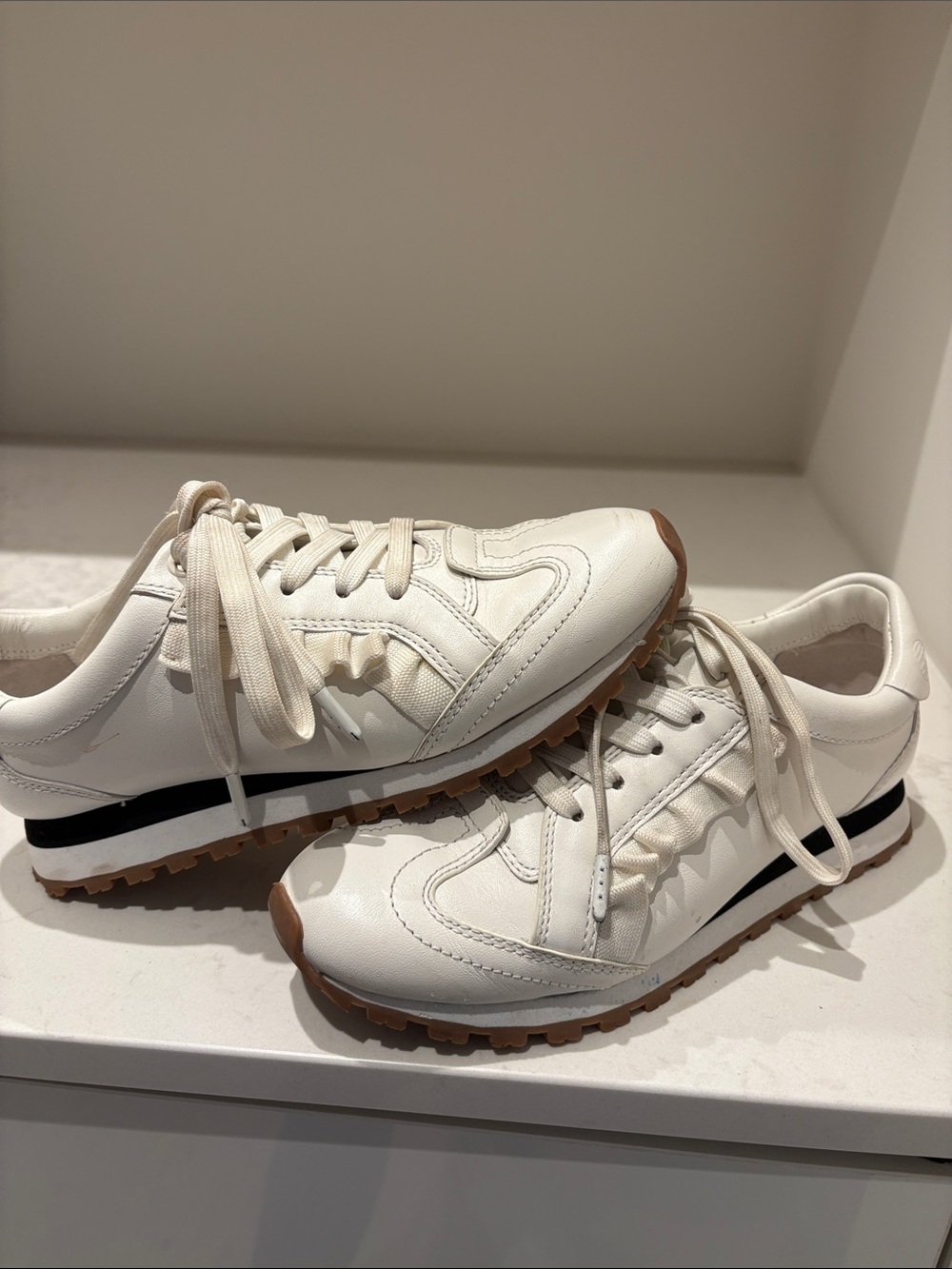 Tory Burch Cream Leather Lace-Up Sneakers with Black Stripe
